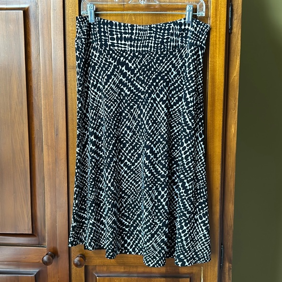 Kenneth Cole Reaction Dresses & Skirts - Kenneth Cole Reaction Skirt